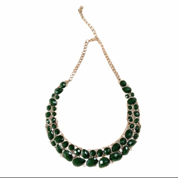 Francesca’s Statement Necklace - Picture 2 of 3